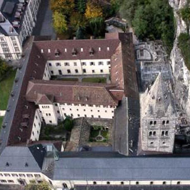 La RTS au cœur de l’Abbaye de Saint-Maurice du 1er au 24 décembre 2014